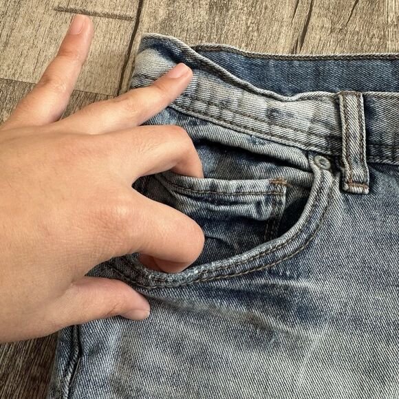 Free People Denim Short Shorts 26 Low Rise Raw Hems Button Fly Distressed - Picture 3 of 12